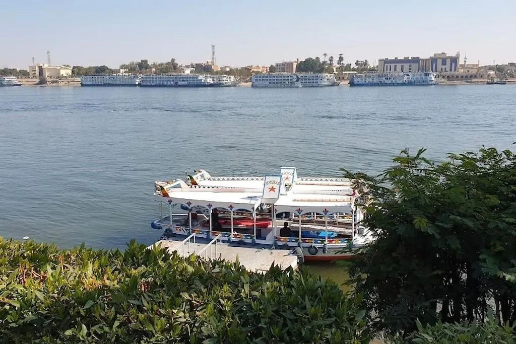 Sunny Nile Cosy Apartment, 20 Min Airport Луксор